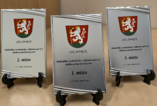 Výstřižek plakety.jpg